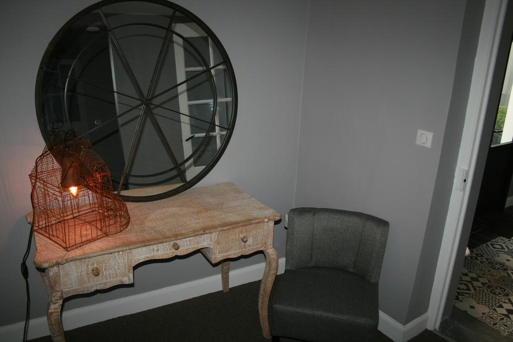 Idees Deco At Home Verneuil-sur-Seine ภายนอก รูปภาพ