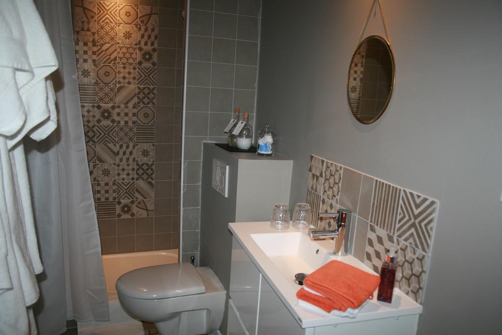 Idees Deco At Home Verneuil-sur-Seine ภายนอก รูปภาพ