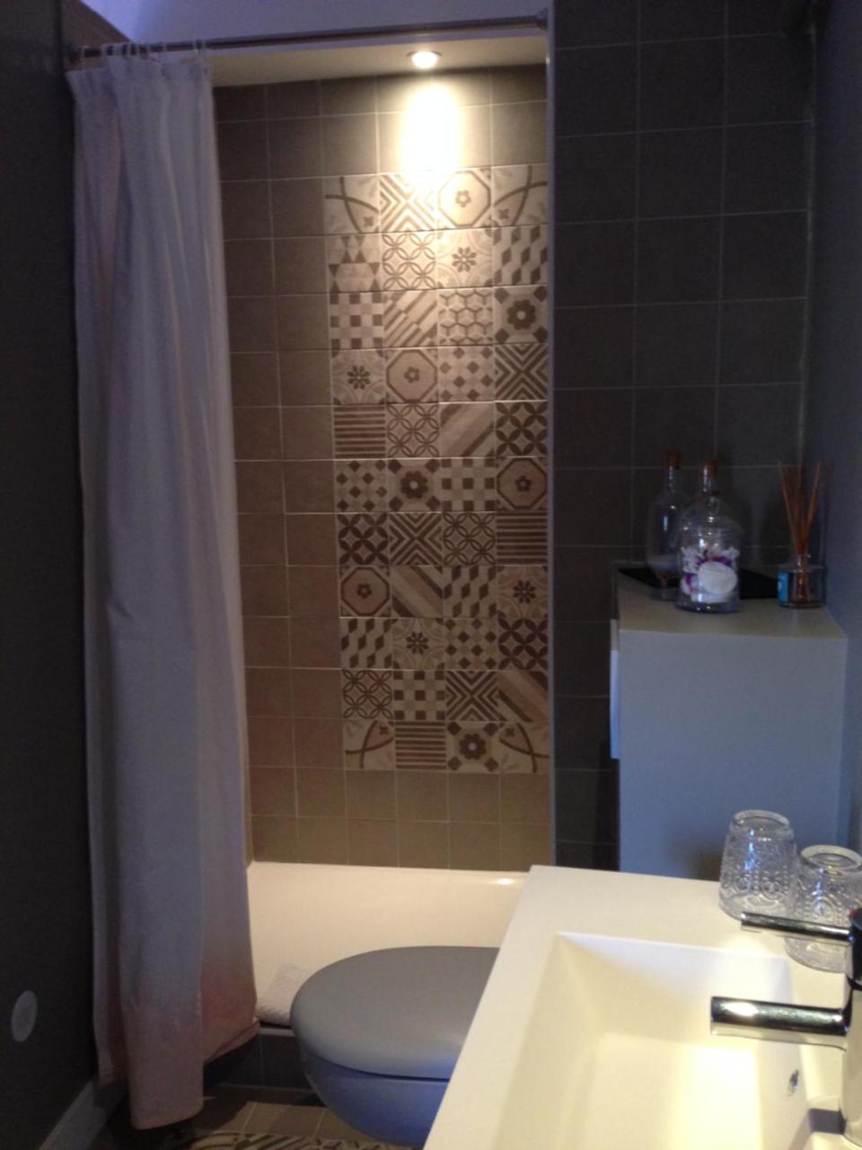 Idees Deco At Home Verneuil-sur-Seine ภายนอก รูปภาพ
